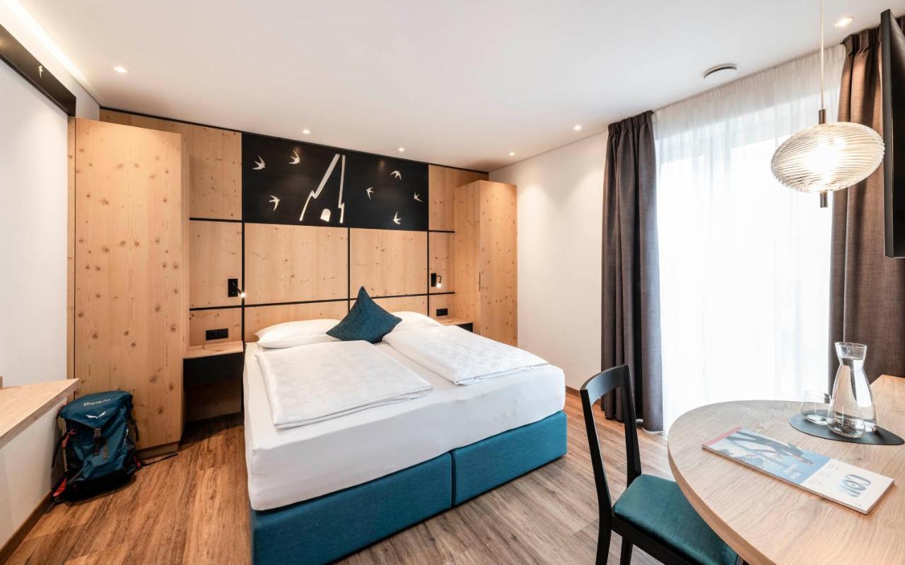 Roesslwirt Hotell Barbiano  Exteriör bild